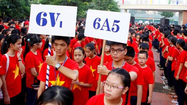 Hà Nội tiếp tục xây dựng tiêu chí xét tuyển lớp 6 - Ảnh 2