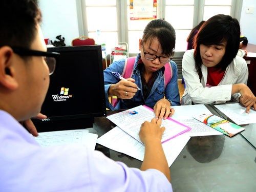 Phân bổ địa điểm thi chưa hợp lý - ảnh 1