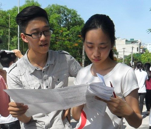 Thí sinh Thanh Hóa tham dự kỳ thi tốt nghiệp THPT năm 2014. Ảnh: Nguyễn Quỳnh