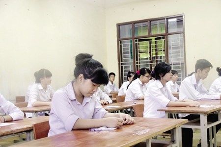 Tuyển sinh ĐH-CĐ 2015: Rối vì quá nhiều tiêu chí phụ Tuyen sinh DH-CD 2015: Roi vi qua nhieu tieu chi phu