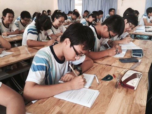 Tìm 'cửa' vào lớp 10 công lập