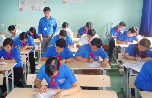 Tổ chức liên hoan giáo viên làm Tổng phụ trách Đội giỏi toán quốc