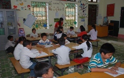 Xây nền chất lượng cho giáo dục vùng khó