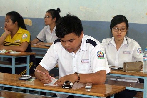Thi thử THPT quốc gia tại TP.HCM: Đề lý không khó, có tính phân hóa  - ảnh 1