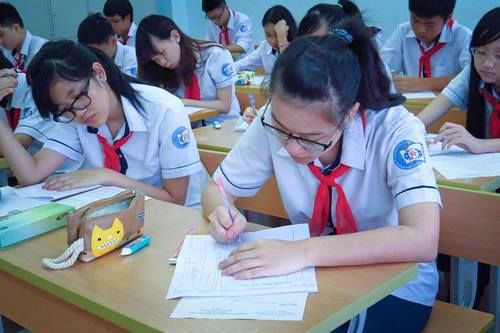Đề thi vào lớp 10 THPT hoàn toàn trong chương trình phổ thông