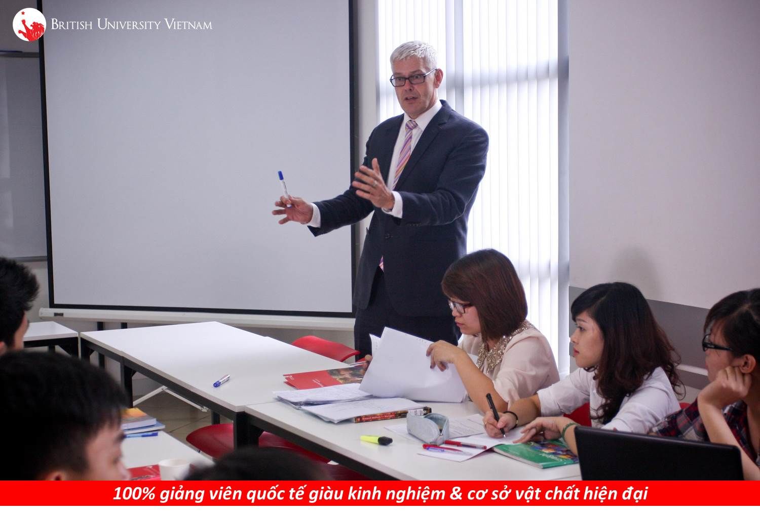 British University Vietnam (BUV) xét trực tiếp, tuyển sinh đại học 2015 ngay từ bây giờ British University Vietnam (BUV) xét trực tiếp, tuyển sinh đại học 2015 ngay từ bây giờ
