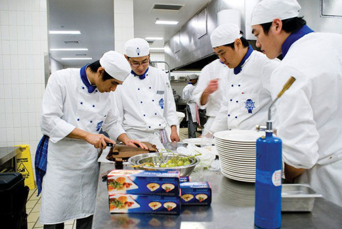 Du học ngành Quản trị du lịch, khách sạn và làm bếp tại Học viện Le Cordon Bleu