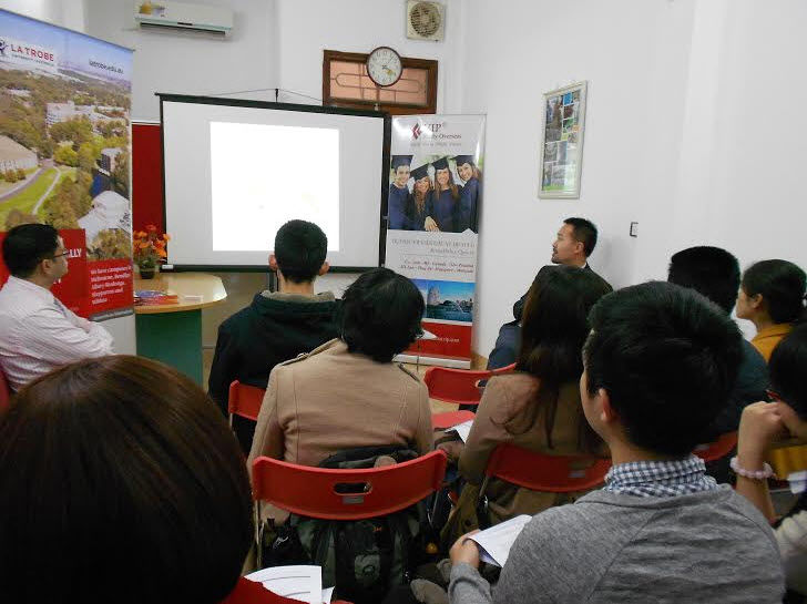 Hội thảo, phỏng vấn học bổng Du học Đại học La Trobe 2015-2016