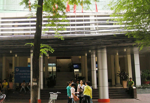 Anh-1-Truong-DH-Mo-TP-HCM-ok-5045-143435