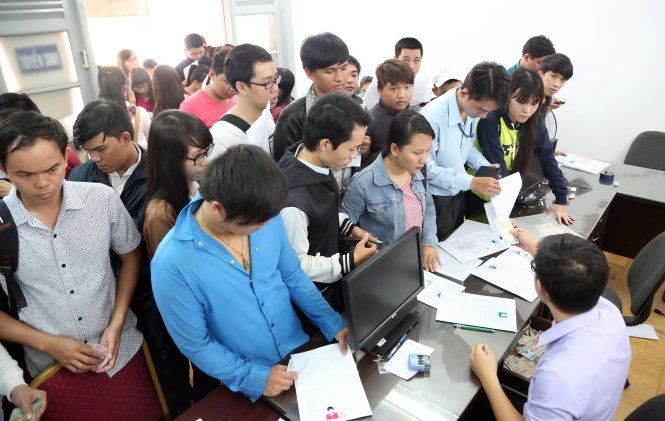 Chấm thi tự luận có khách quan?