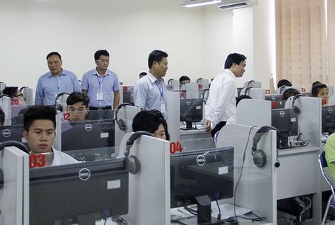 Thí sinh thi vào Đại học Quốc gia Hà Nội đạt điểm cao 115/140 điểm