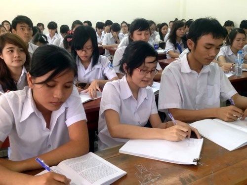 Điểm thi tốt nghiệp 2015 cụm thi ĐH cao hơn mọi năm