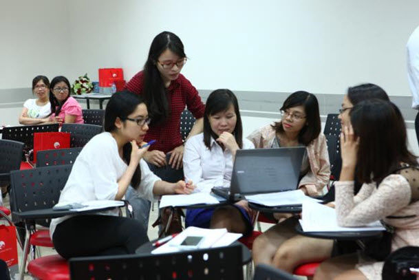 Đào tạo nâng cao kỹ năng thuyết trình trong lĩnh vực giáo dục tại Hà Nội Đào tạo nâng cao kỹ năng thuyết trình trong lĩnh vực giáo dục tại Hà Nội