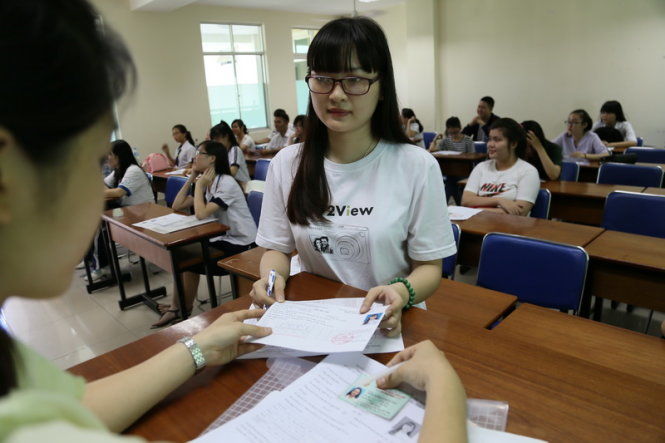 Ngày đầu tiên thi THPT quốc gia: thi hai môn toán và ngoại ngữ Ngày đầu tiên thi THPT quốc gia: thi hai môn toán và ngoại ngữ