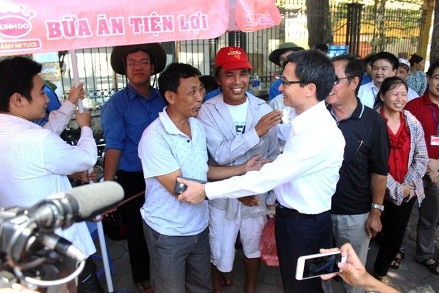 Những hình ảnh ấn tượng trong kỳ thi THPT quốc gia Những hình ảnh ấn tượng trong kỳ thi THPT quốc gia
