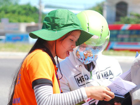 Gợi ý lời giải, đáp án Văn 2015