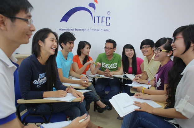 Trường ĐH Khoa học tự nhiên TP.HCM: Sinh viên ITEC – Học từ trải nghiệm