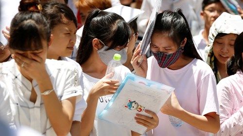 Thí sinh được \'biếu\' 0,2 điểm môn Vật lý 