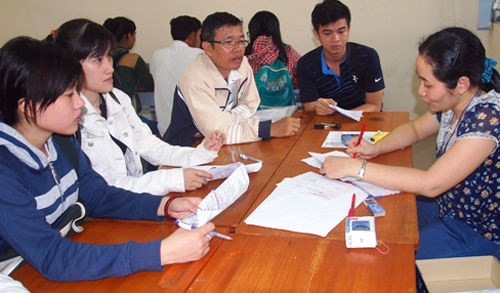 Trường đại học lúng túng khi xét tuyển