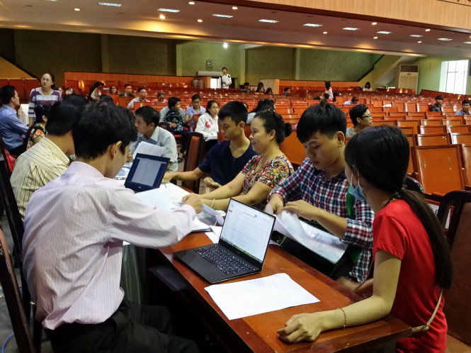 Điểm mù và nguy cơ rớt đại học