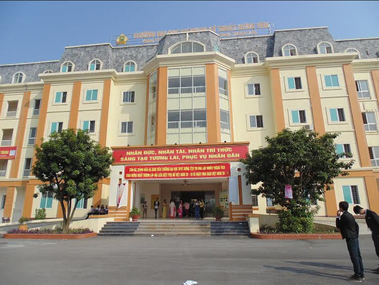 Điểm trúng tuyển & thời hạn xét tuyển NV bổ sung ĐH SPKT Hưng Yên