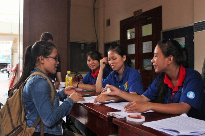 Ngành báo chí điểm cao chót vót