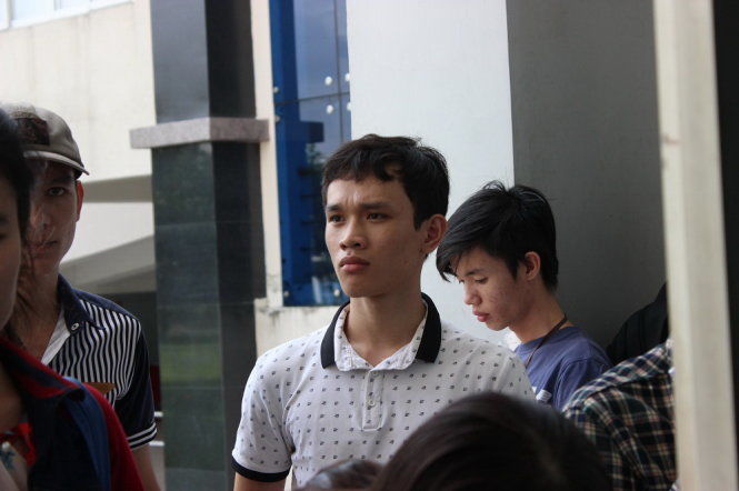 Nháo nhào xét tuyển