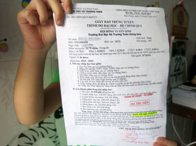 Xét tuyển theo kiểu "mì ăn liền"