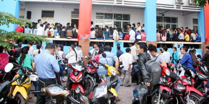 Cấp lại giấy báo trúng tuyển cho hàng trăm thí sinh