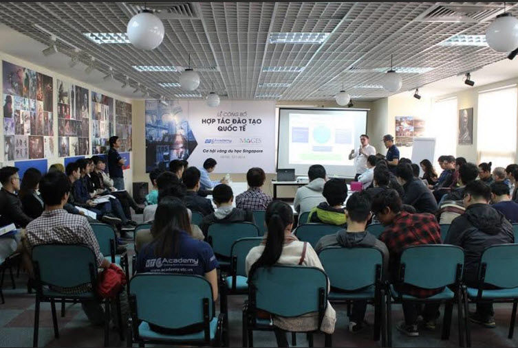 "Du học nội địa" và bằng kép quốc tế từ Singapore & UK