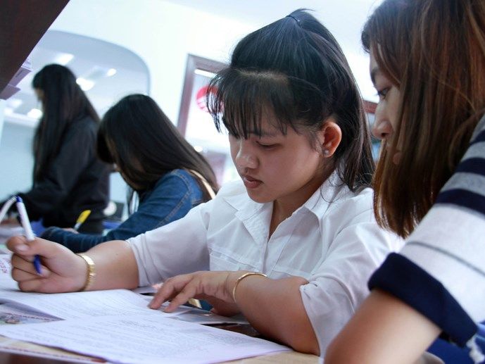 Hàng vạn chỉ tiêu CĐ trống người học Hàng vạn chỉ tiêu CĐ trống người học