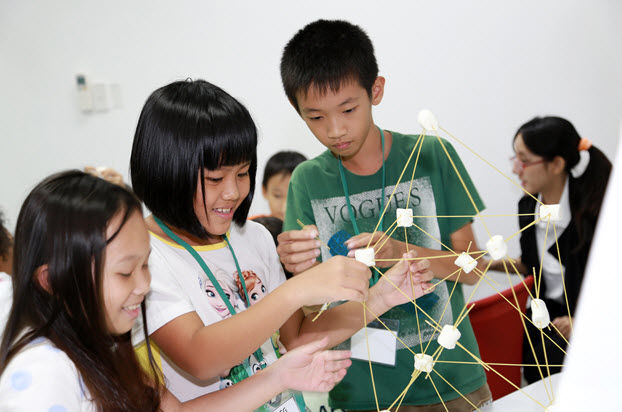 Học khác biệt, khám phá mô hình Steam English đến từ Mỹ