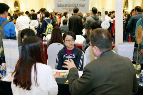 Ngày hội thông tin học bổng - visa du học