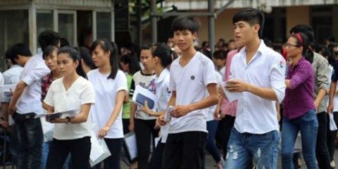 Nhiều ĐH đang chật vật "níu" chân thí sinh Nhiều ĐH đang chật vật "níu" chân thí sinh
