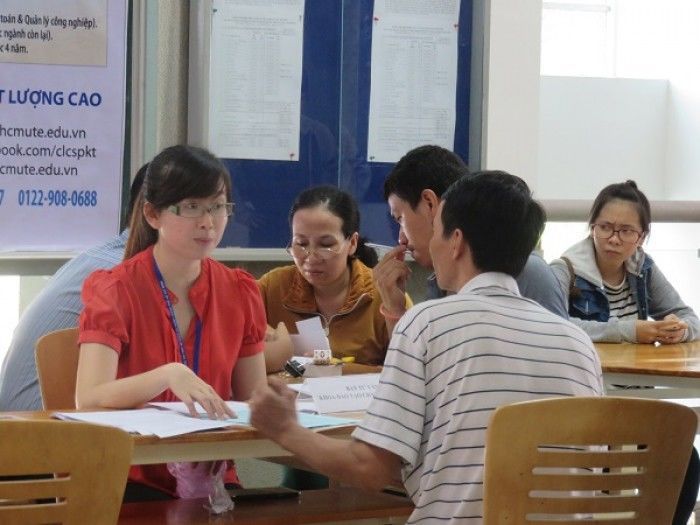 Nhiều trường “dừng cuộc chơi” dù chưa tuyển đủ chỉ tiêu