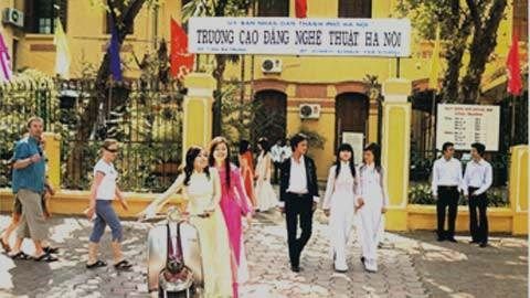 Sợ thiếu chỉ tiêu, trường tuyển cả thí sinh không đủ điều kiện, tiêu chuẩn