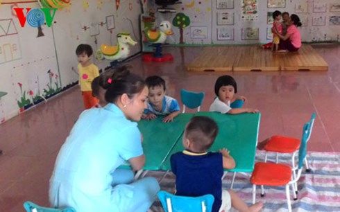 Trẻ mầm non bị bạo hành: Đâu là trách nhiệm chính quyền địa phương?