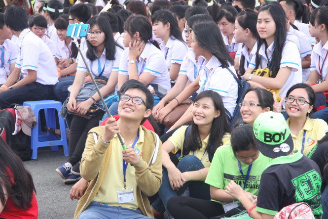 Sinh viên thế hệ i: i-học không nhiều, i-chơi chủ yếu?