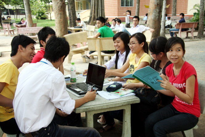 Thế kỷ 21 mà giảng viên của thế kỷ... 20