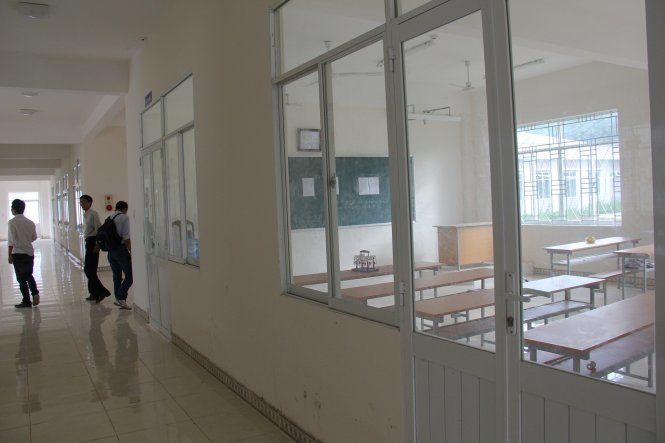 Trung tâm dạy nghề 32 tỉ đồng: Hoành tráng nhưng hoang vắng