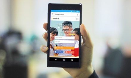 10.000 đồng/lần thi thử THPT Quốc gia trên smartphone