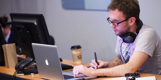 Du học sinh Mỹ đi làm thêm nên chọn công việc nào để có lương cao?