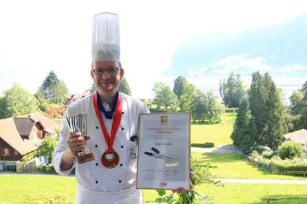 Cùng cô Greta tìm hiểu trường IMI của người Thuỵ Sĩ