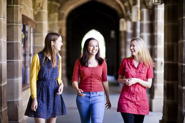 Đánh giá 2 trường Đh hàng đầu của Úc qua 7 tiêu chí