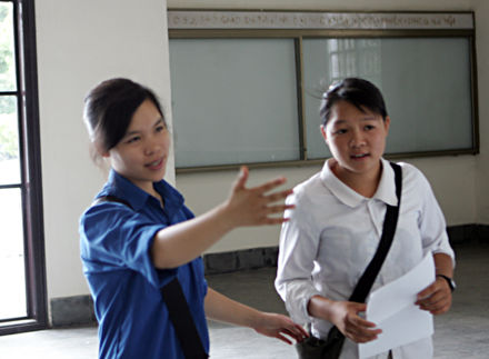 Dự kiến bỏ quy định thí sinh nộp phiếu ĐKXT tại trường: Không cần thiết phải bỏ!