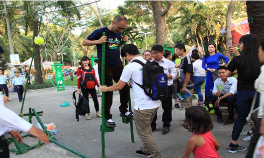 "Ngành công nghiệp không khói" - Đích nhắm nghề nghiệp của 9X "Ngành công nghiệp không khói" - Đích nhắm nghề nghiệp của 9X