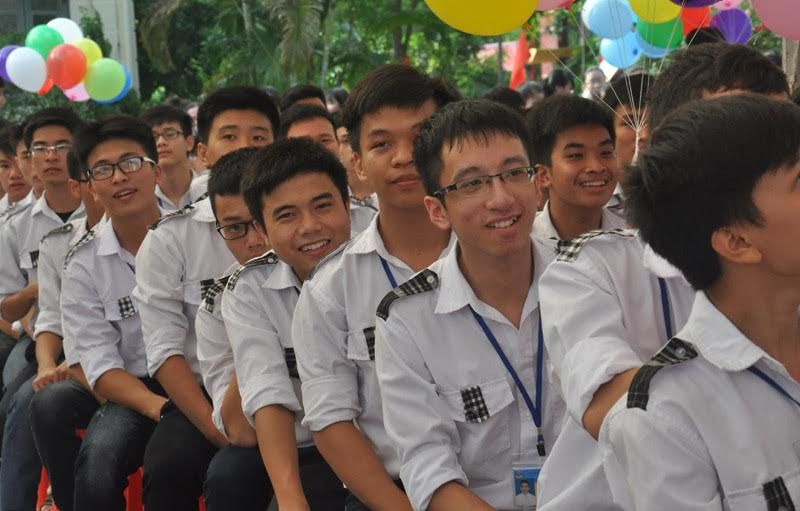 Tại sao học sinh càng lên cao càng dễ thui chột?