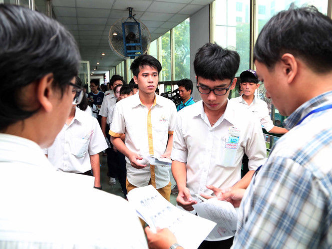 Thi THPT quốc gia: Siết quy định làm tròn điểm trắc nghiệm Thi THPT quốc gia: Siết quy định làm tròn điểm trắc nghiệm