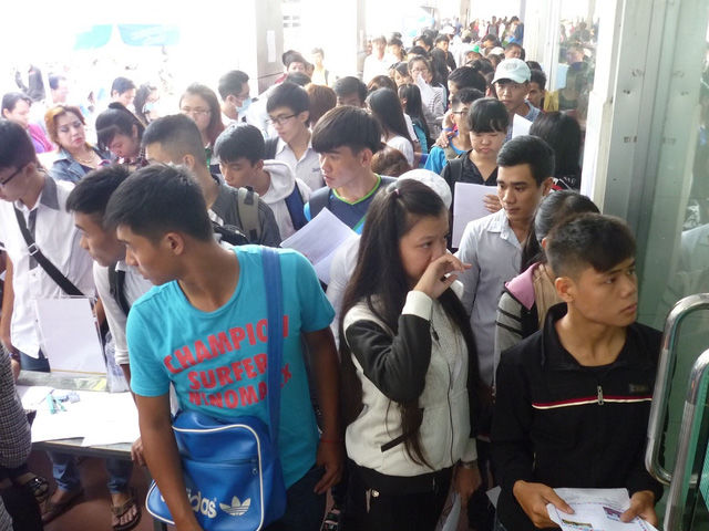 Thứ trưởng Giáo dục nói về thay đổi trong thi THPT Quốc gia 2016