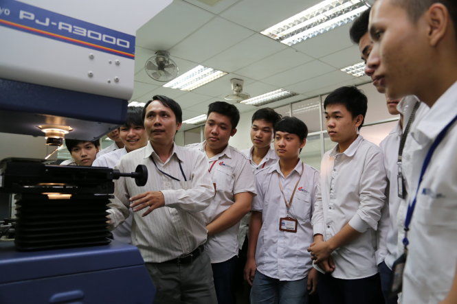 Tự chủ đại học: Cởi trói để tránh tự chủ nửa vời